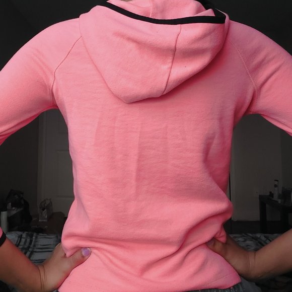 crop hoodie - Picture 2 of 2